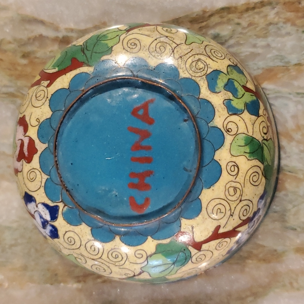 Vintage Cloisonne Bowl - Picture 6 of 11